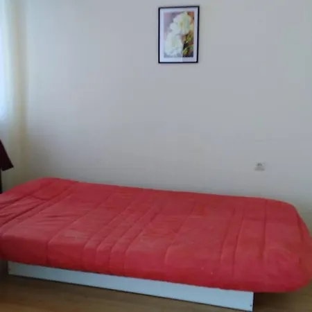 דירה Lovely 1 Bedroom Apartment In Sunny Beach סאני ביץ'
